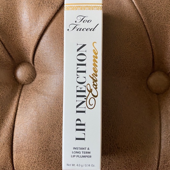 NEW Too Faced Lip Injection Extreme Lip Plumper - Picture 2 of 4
